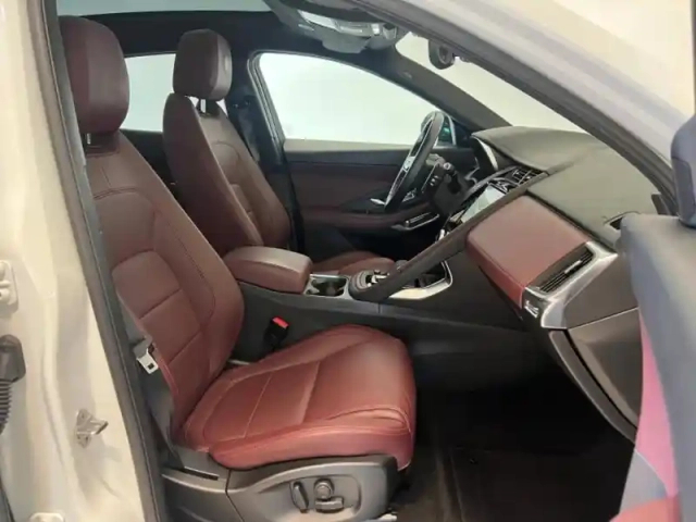 Jaguar E-Pace p200 flexfuel mhev r-dynamic s bva awd — photo 3