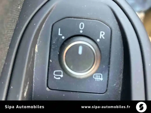 Volkswagen Golf 2.0 tdi scr 115 bvm6 — photo 30