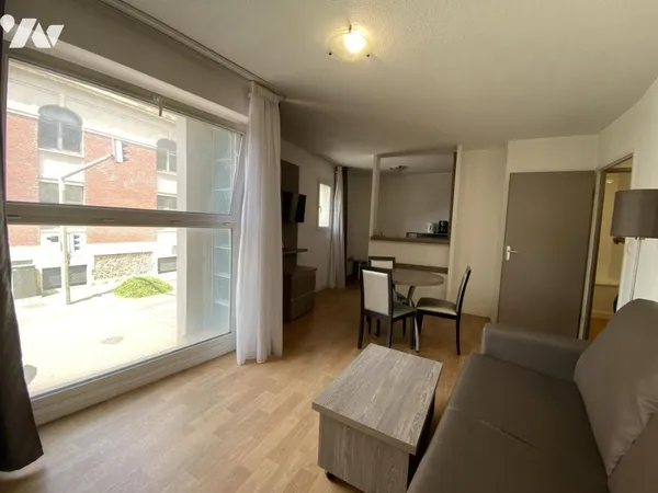 Appartement 7 pièces 222 m²