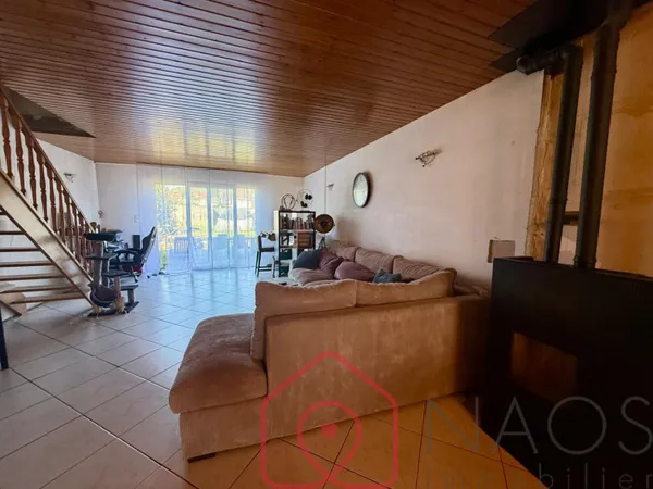Maison de village 5 pièces 200 m²