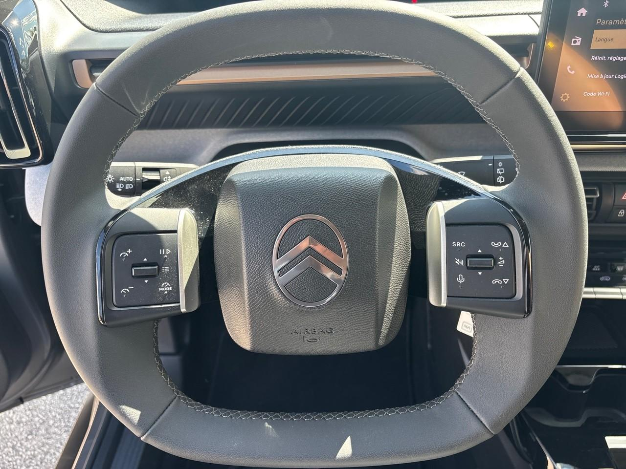 Citroën C3 Aircross hybride 145 ch aut plus — photo 16