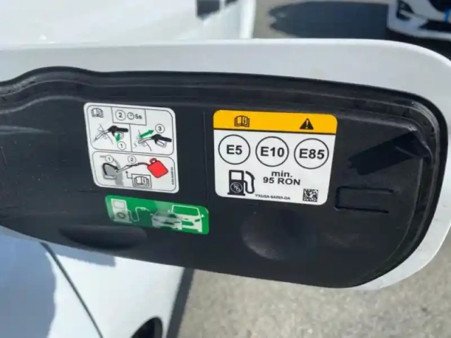 Ford Transit Connect fourgonnette l1 1.0e 100ch e85 trend — photo 21