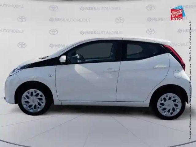 Toyota Aygo 1.0 vvt-i 72ch x-play 5p my20 — photo 9