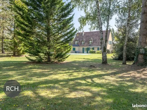 Maison 6 pièces 183 m²