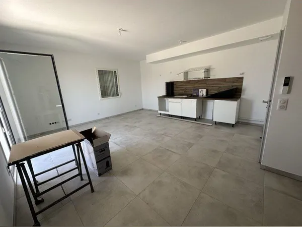 À LOUER - Appartement 4 pièces avec vue sur la montagne - Bois Bryas