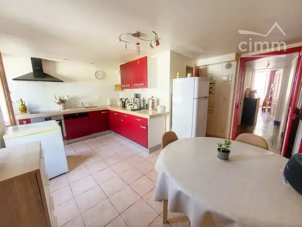 Appartement 3 pièces 124m2