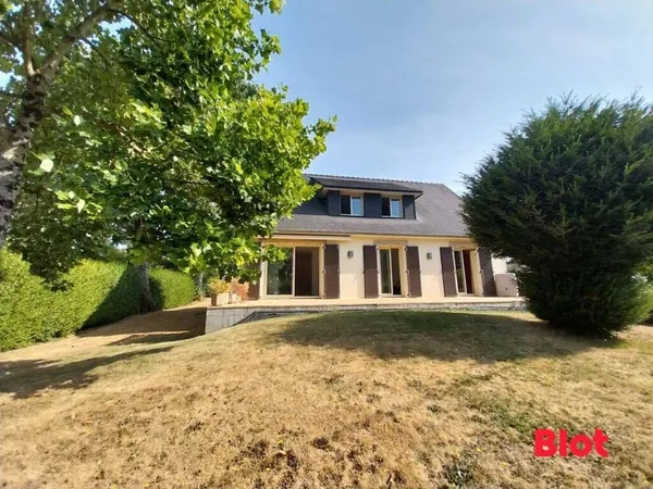 Villa 6 pièces 142 m²