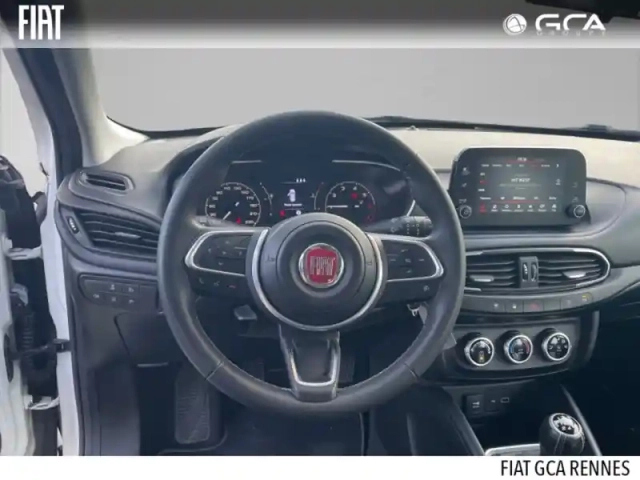 Fiat Tipo cross 1.0 firefly turbo 100ch s/s cross — photo 6