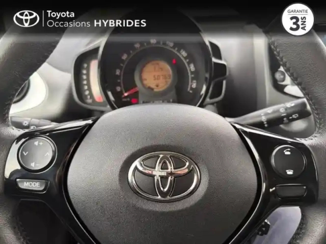 Toyota Aygo 1.0 vvt-i 72ch x-play 5p — photo 13
