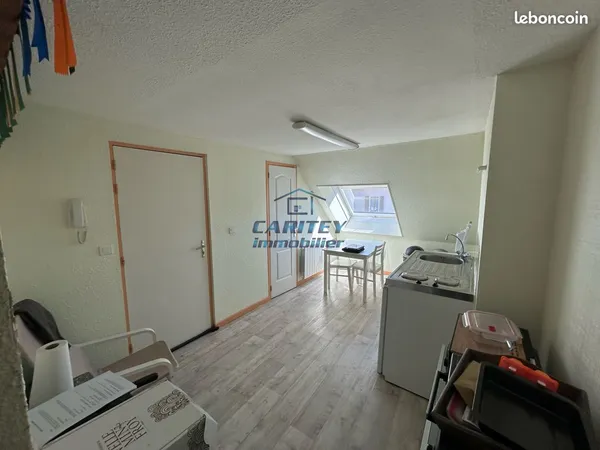 Studio 1 pièce 24 m²