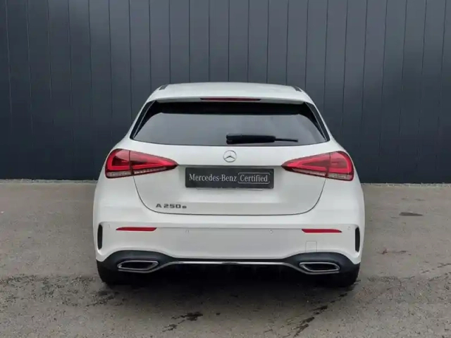 Mercedes Classe A 250 e amg line — photo 9