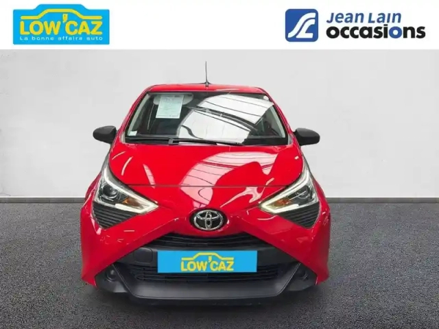 Toyota Aygo 1.0 vvt-i — photo 2
