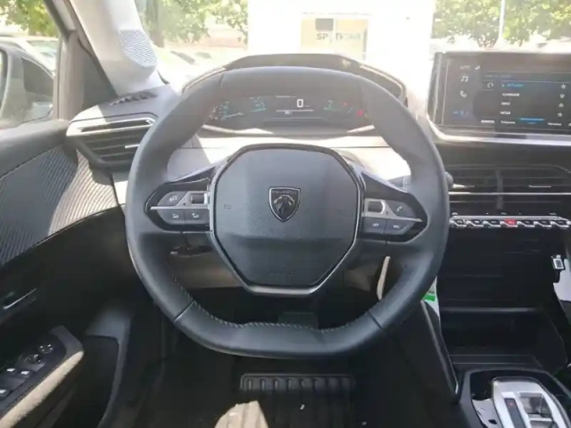 Peugeot 208 hybrid 110 ch e-dcs6 — photo 29