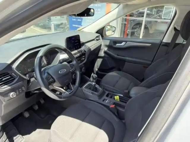 Ford Kuga 1.5 ecoblue 120ch titanium — photo 10