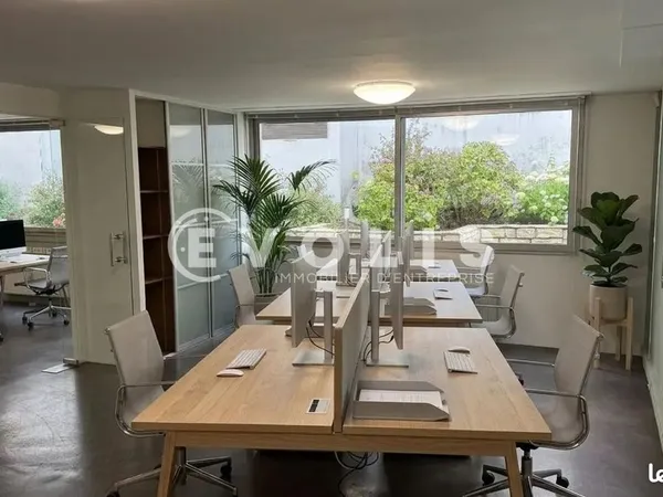 Bureaux 125 m²
