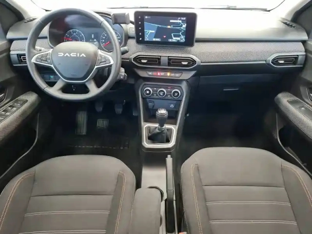 Dacia Sandero eco-g 100 — photo 12