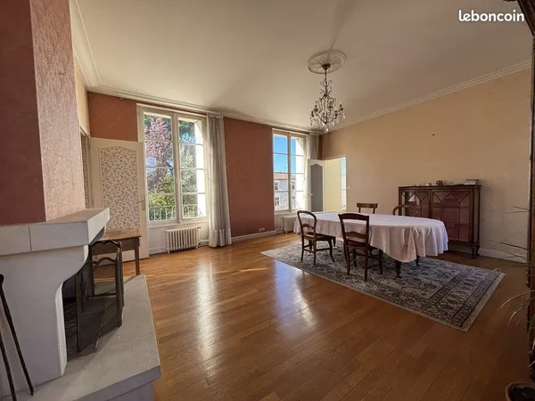 Appartement 5 pièces 130 m²