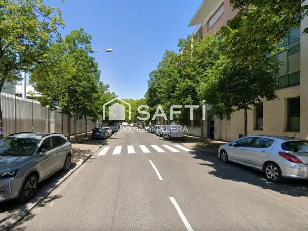 Exclusivité : Barbey - Gare Saint Jean : 4 places de parking en sous-sol sécurisé de 12 m² chacune