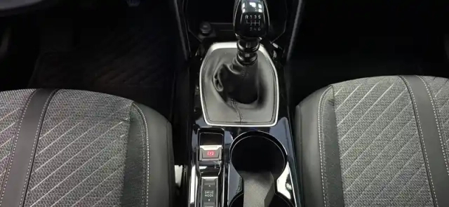 Peugeot 208 100 s&amp;s bvm6 — photo 62