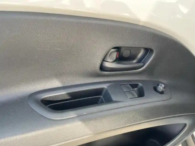 Toyota Aygo X 1.0 vvt-i 72ch active business — photo 12