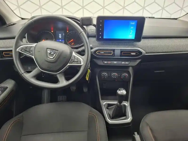 Dacia Sandero tce 90 - 22 — photo 32