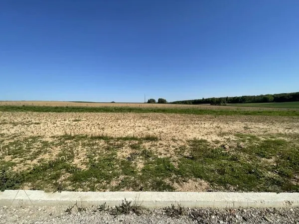Terrain constructible 501 m²