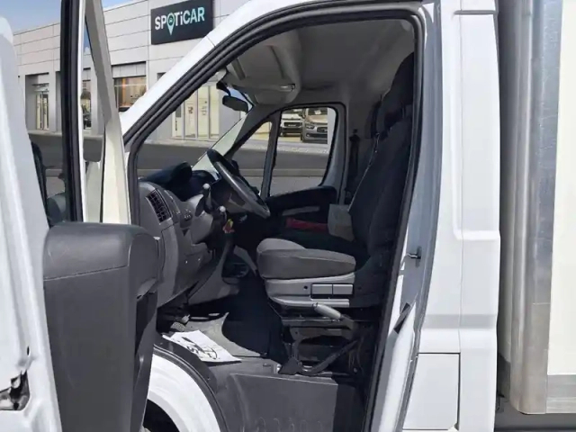 Peugeot Boxer fourgon tole 3.5 t l3h2 bluehdi 140 s&amp;s bvm6 — photo 20