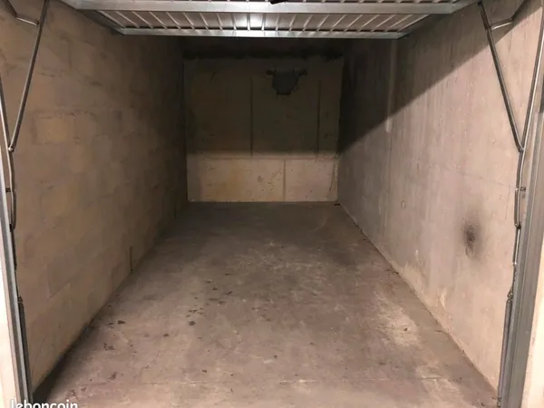 Box parking Annecy