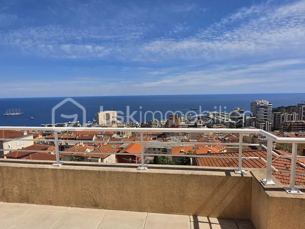 Penthouse 4 pièces 85 m²