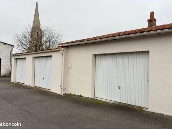 Garage à louer - Bourgneuf-en-Retz