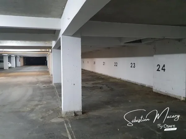 Nantes Beaulieu - Place de parking couverte