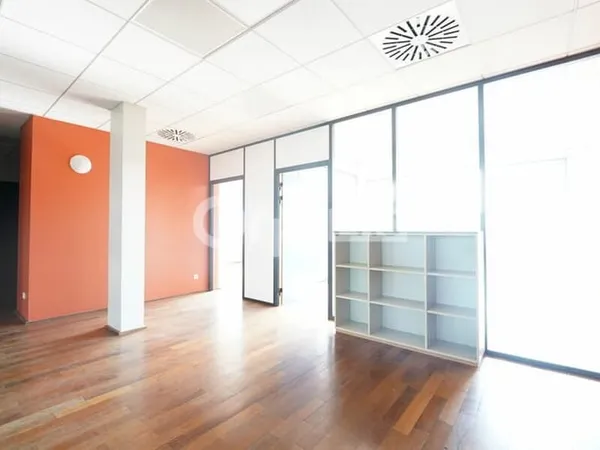 Bureaux 175 m²