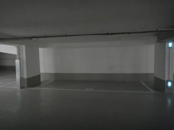 Parking 13 m²
