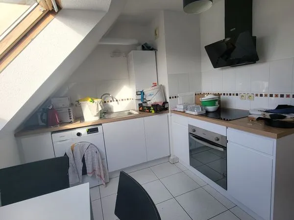 En duplex T2 meublé ensoleillé avec vue