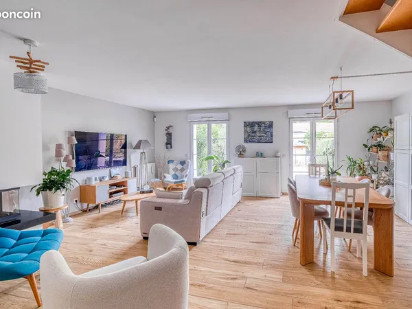 Maison 6 pièces 147 m²
