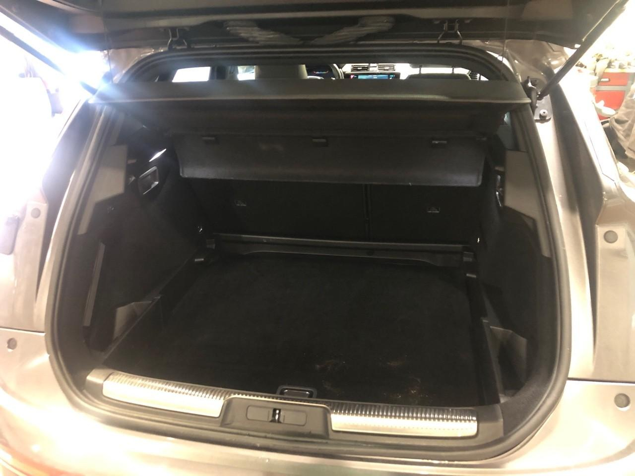Ds Ds 7 crossback crossback hybride e-tense 225 eat8 ligne noire — photo 6