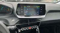 Peugeot 208 e-208 136ch Like — photo 19