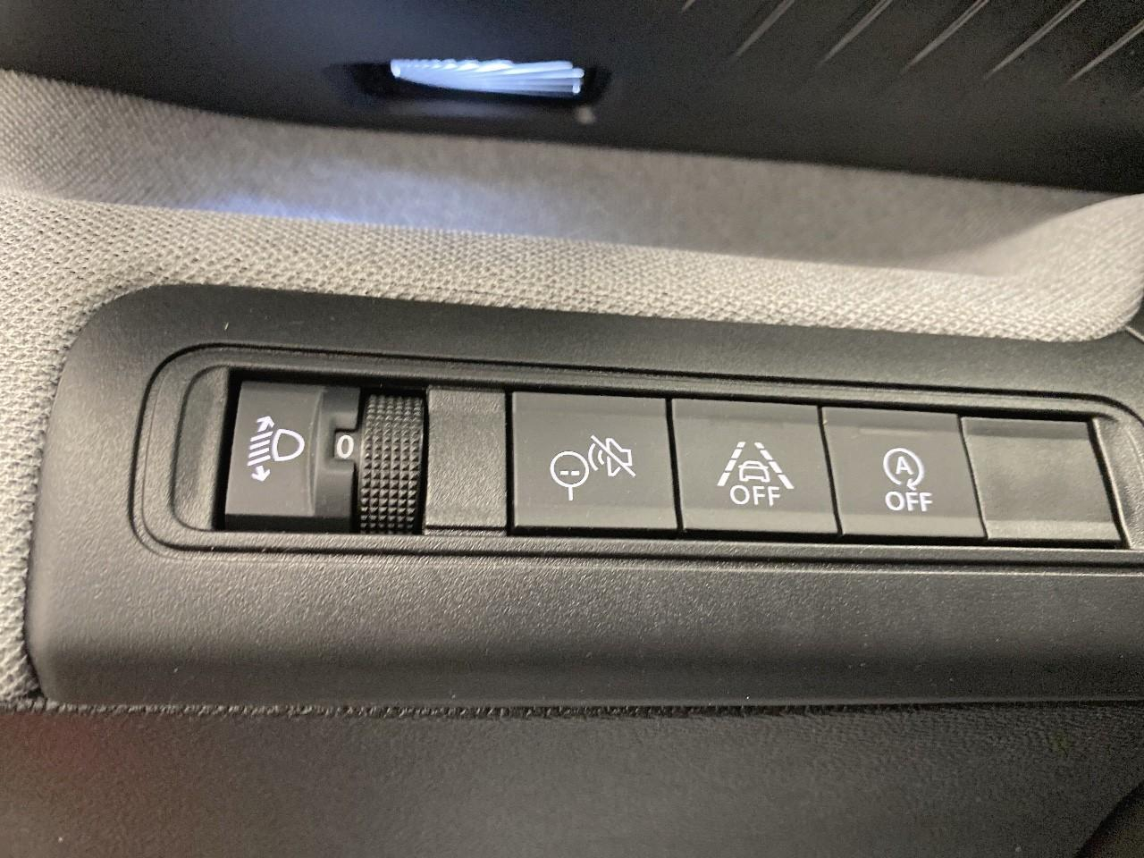 Citroën C3 Aircross turbo 100 ch man plus — photo 18