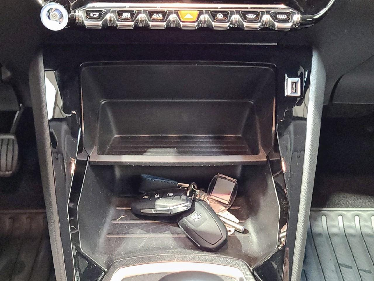 Peugeot 208 bluehdi 100 s&s bvm6 active — photo 23