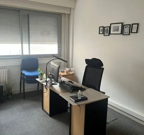 Bureau fermé Lyon 3ème - 12M2 -