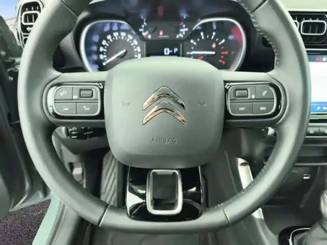 Citroën C3 Aircross puretech 130 s&amp;s eat6 shine — photo 19
