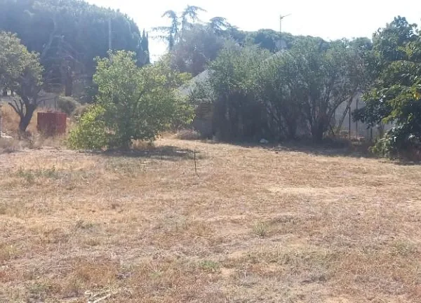 Terrain 584 m² Vinassan