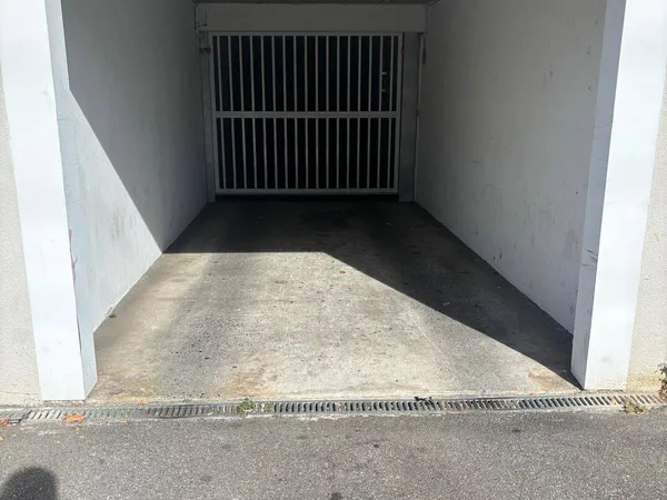 Parking 11 m²