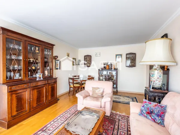 3 PIÈCES TRAVERSANT ÉTAGE ÉLEVÉ AVEC LOGGIA