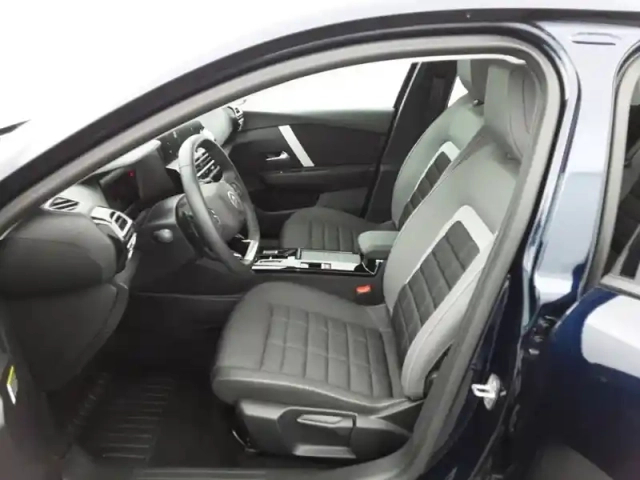 Citroën C4 hybride 136 e-dcs6 — photo 33