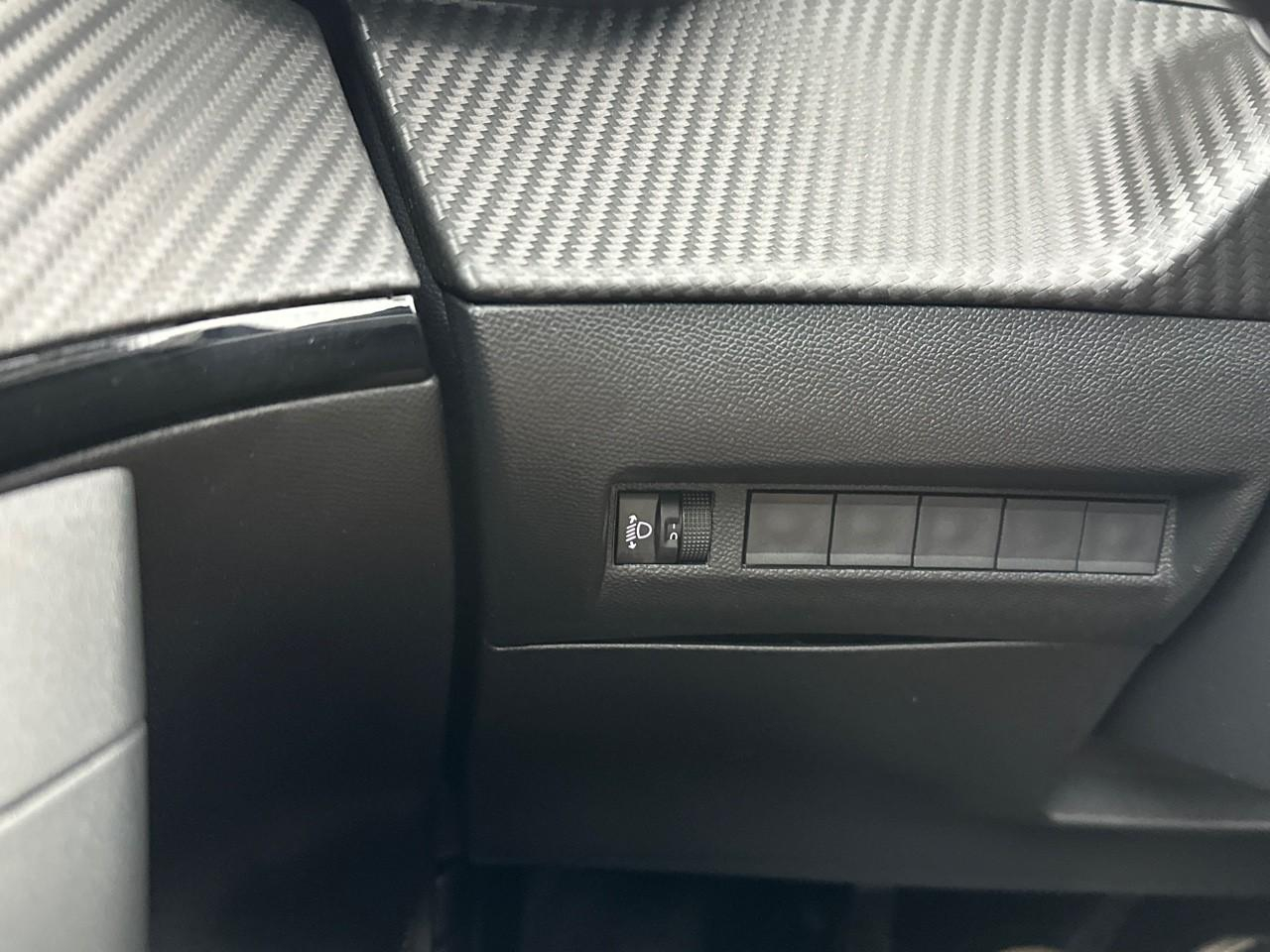 Peugeot 2008 100 s&s bvm6 style — photo 17