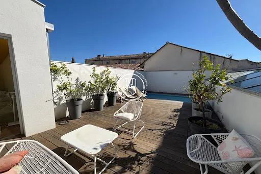 Maison 302 m²
