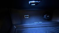 Peugeot 3008 1.2 PureTech 130ch S&S Allure — photo 30