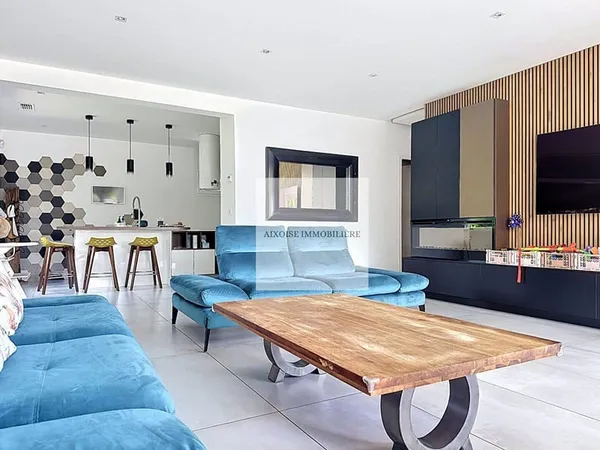 Maison de plain-pied 6 pièces 180 m²
