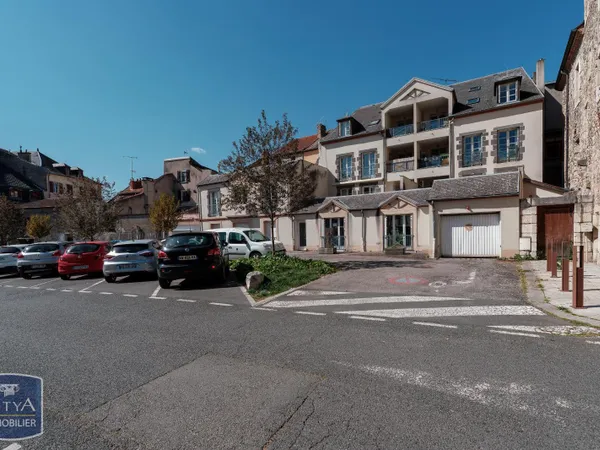 Local commercial 115 m²